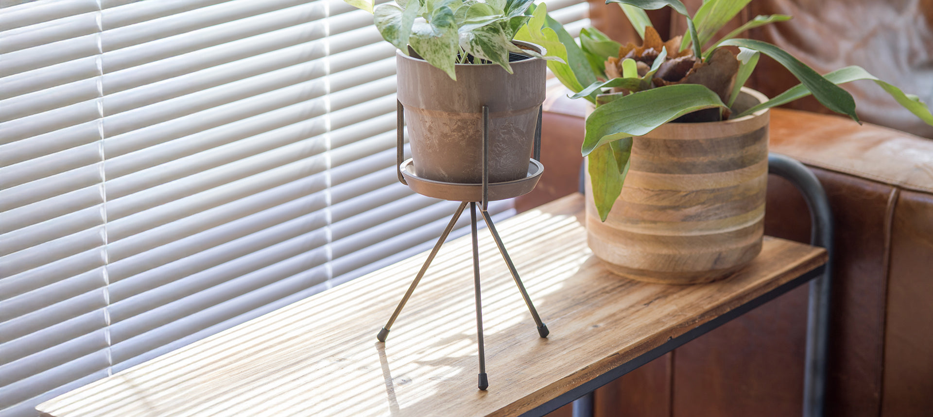 ポットスタンド | POSH LIVING CO.,LTD.