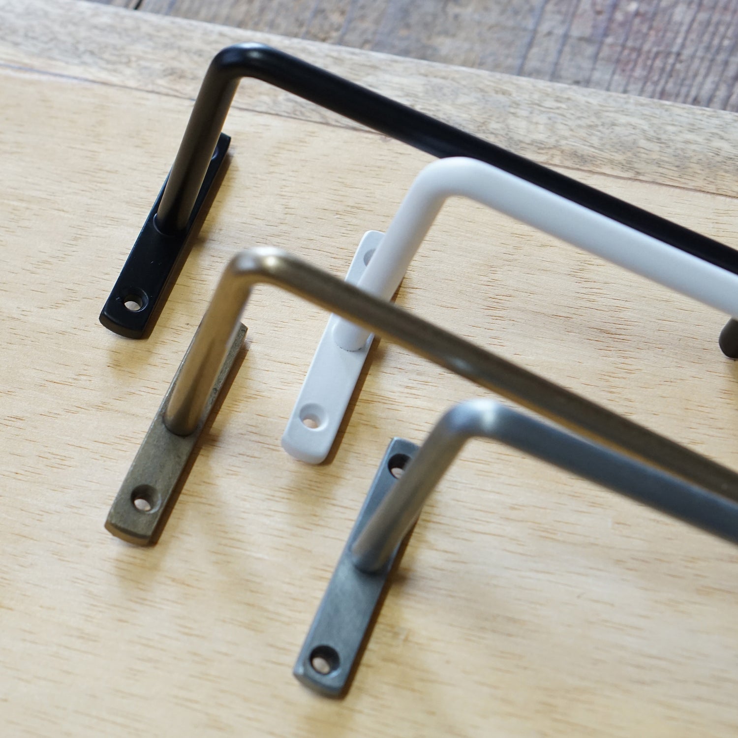 63839 マルチハンガー ホワイト