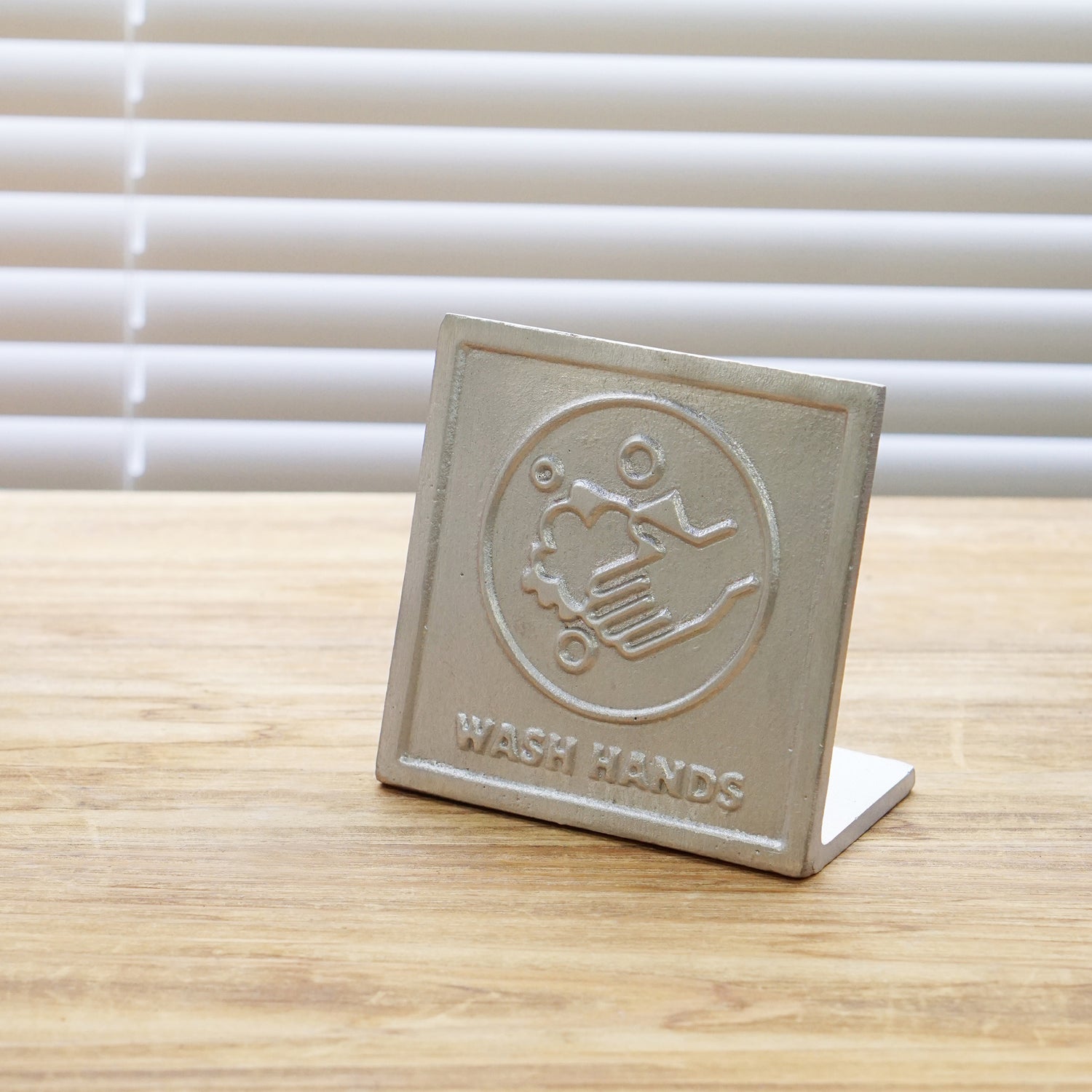 63842 サインプレートWASH HANDS