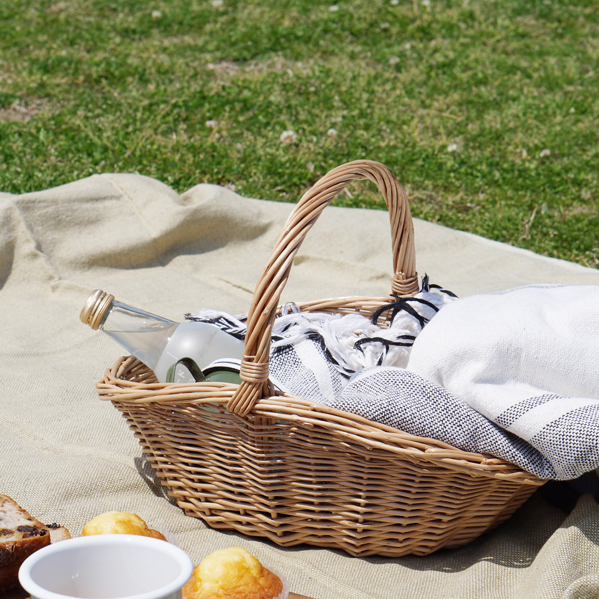 11547 ウィッカーバスケット – POSH LIVING CO.,LTD