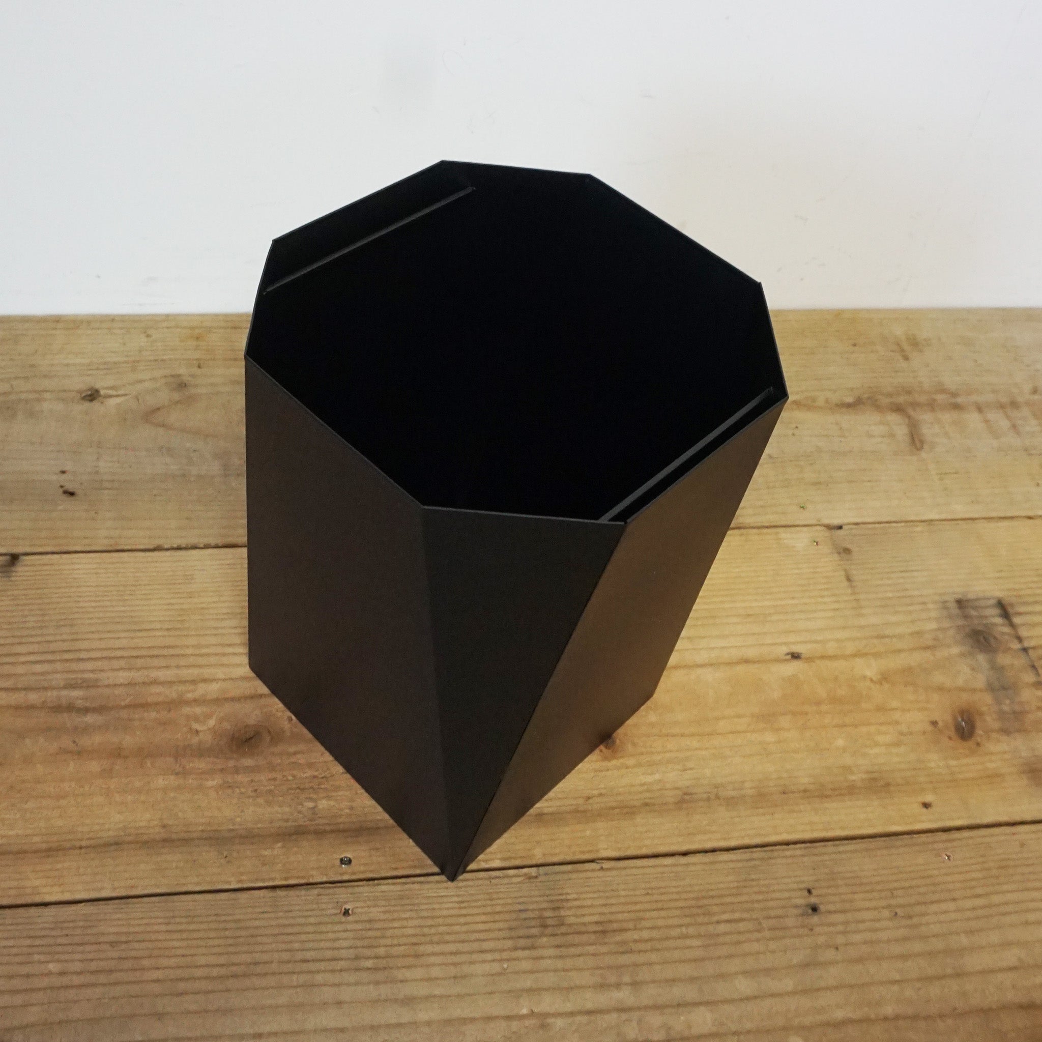レオ　ダストボックス apic-04525464.jpg