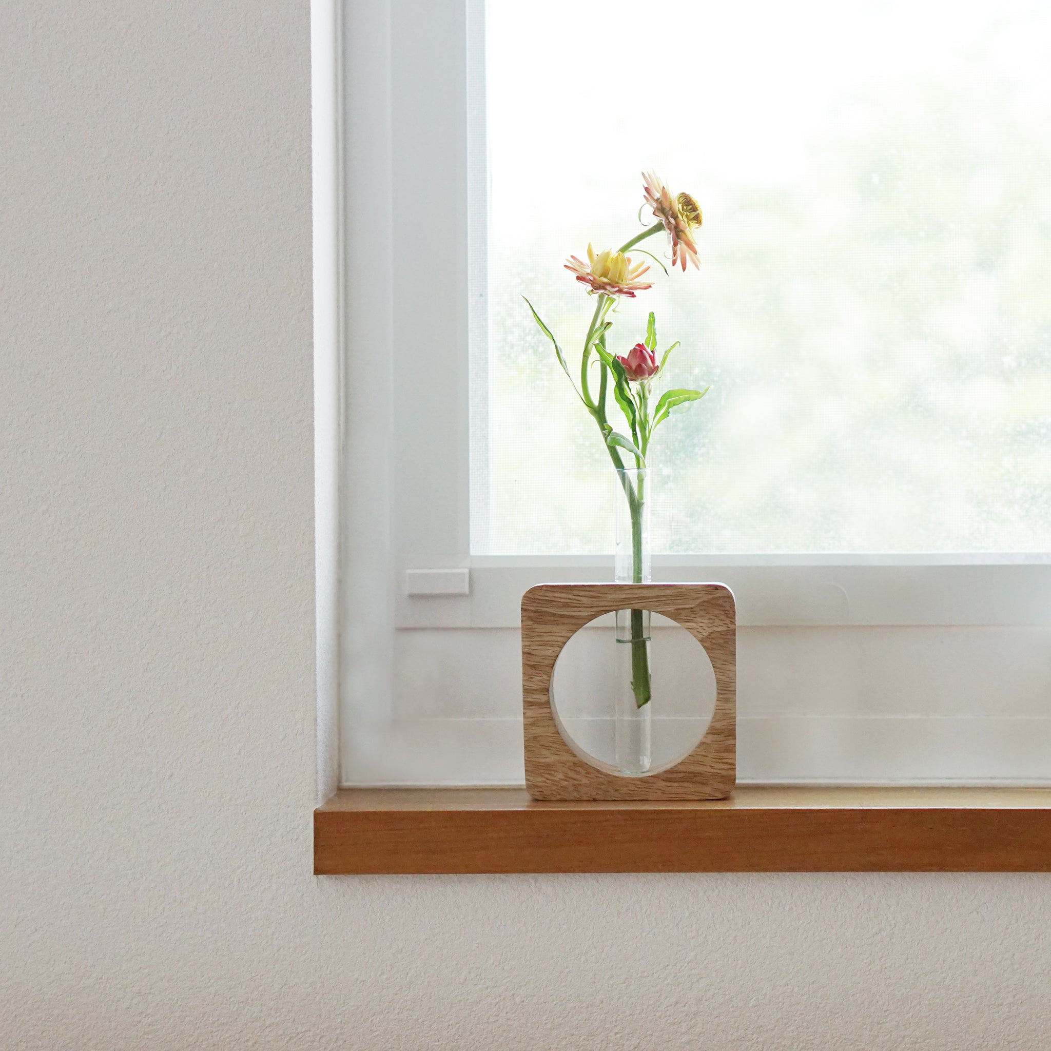 41357 フラワーベース スクエア – POSH LIVING CO.,LTD