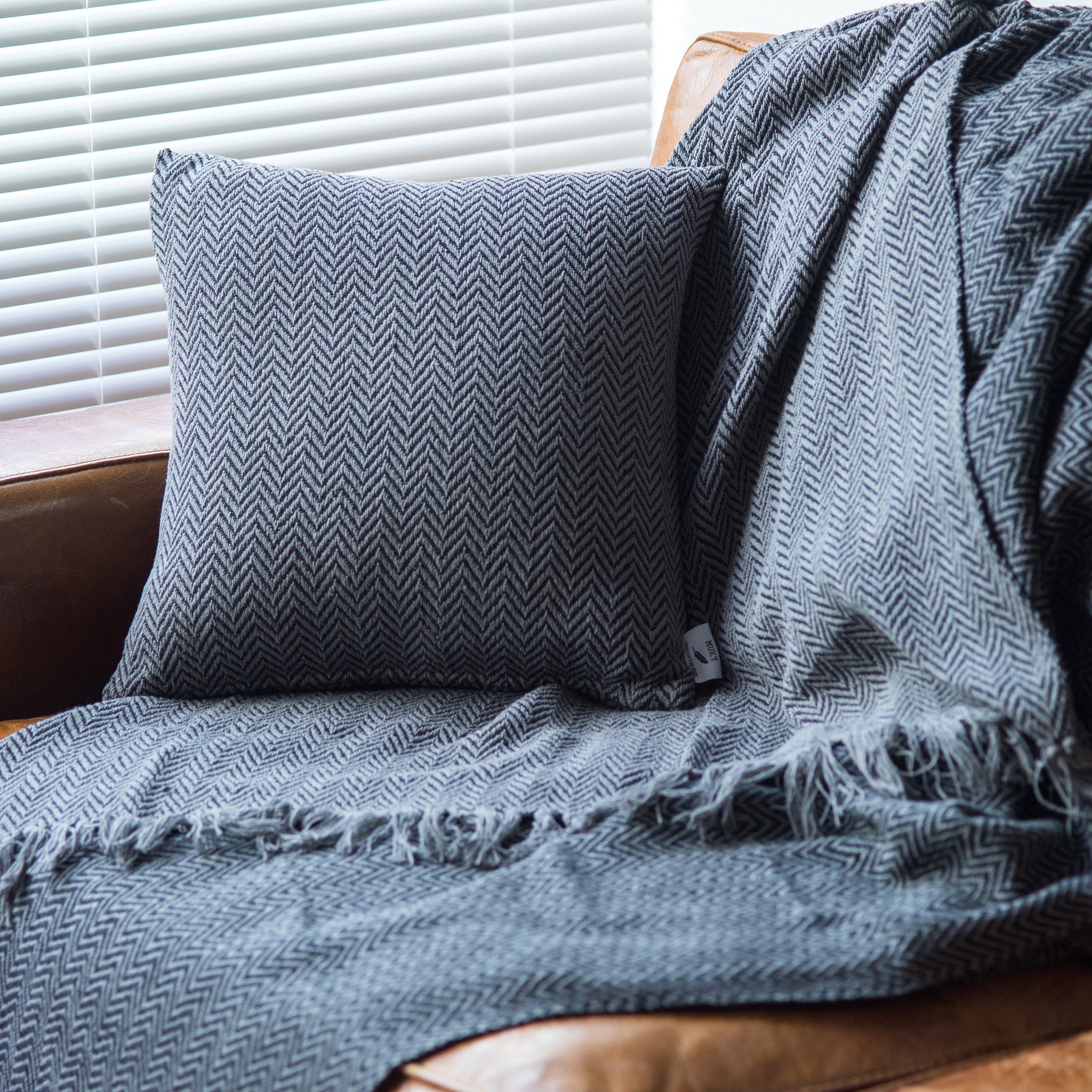53425 MUKT マルチカバー ヘリンボーン アッシュ – POSH LIVING CO.,LTD