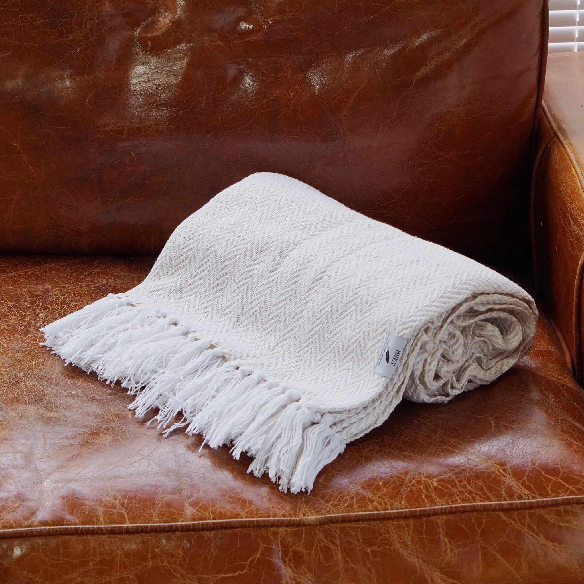 53426 MUKT マルチカバー ヘリンボーン アイボリー – POSH LIVING CO.,LTD
