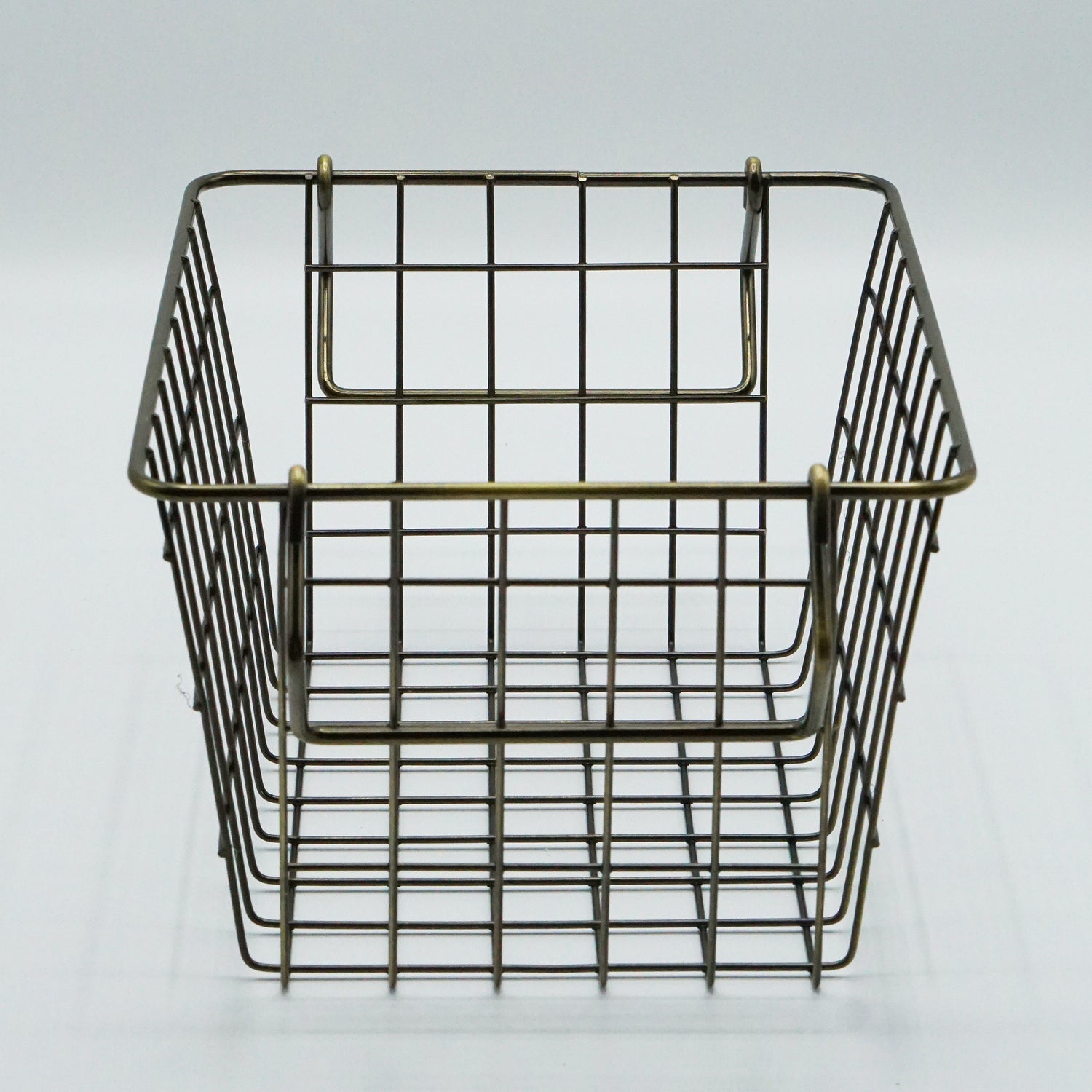 62825 スタッキングバスケット アンティークゴールド