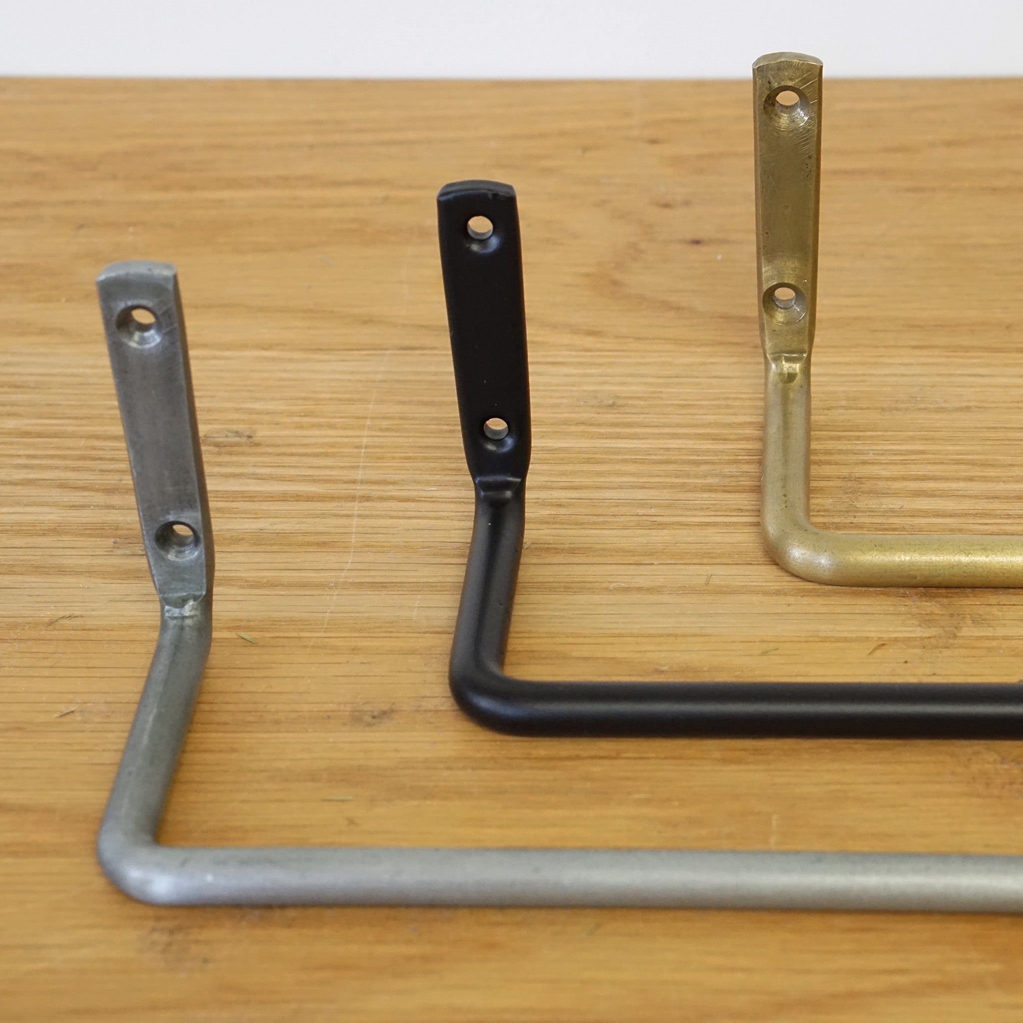 レア　アイアンフック アイアンフック 丸棒 J型フック 上面用 | PS-HB009-01B-G141 | フック