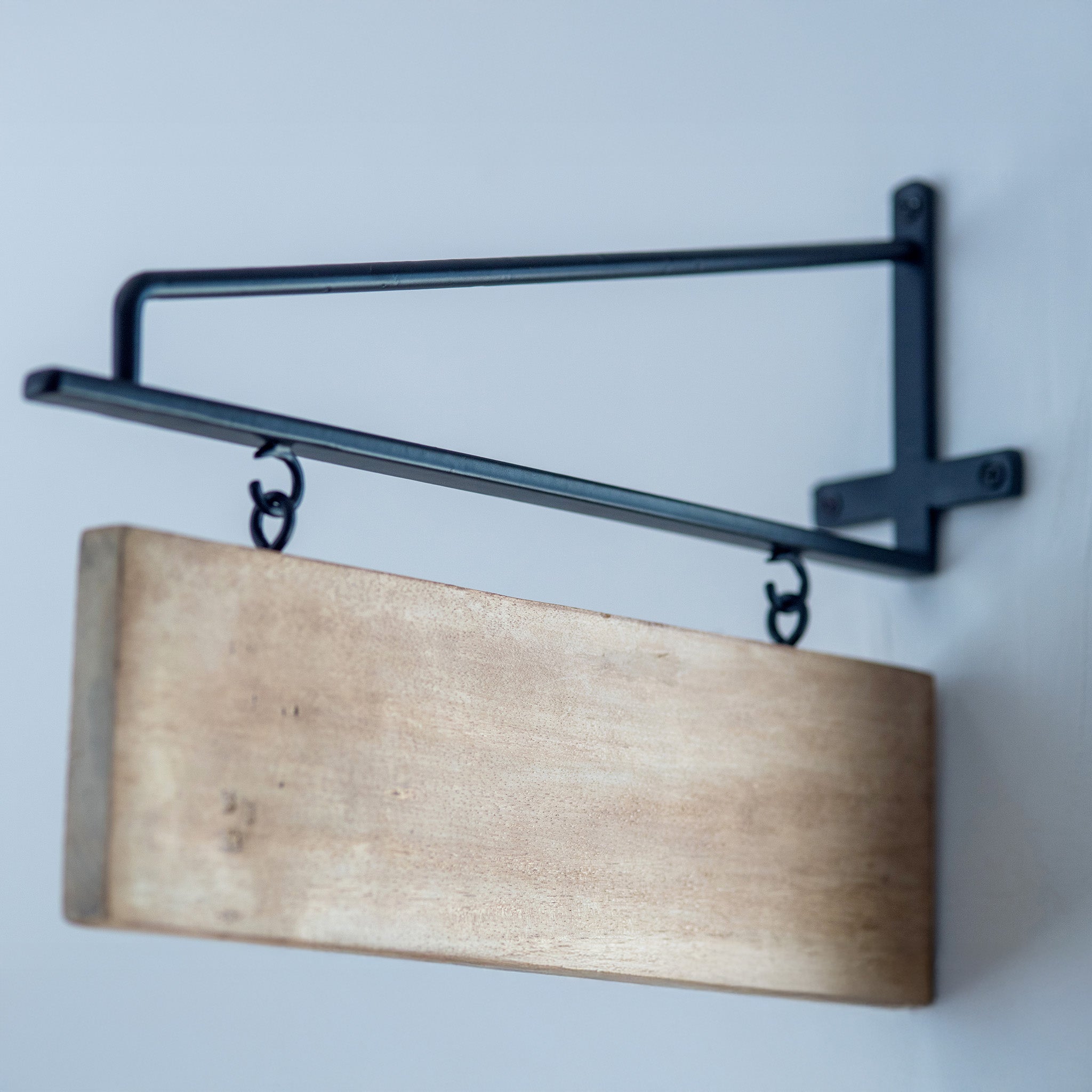 63189 アイアンサインブラケット ブラック – POSH LIVING CO.,LTD