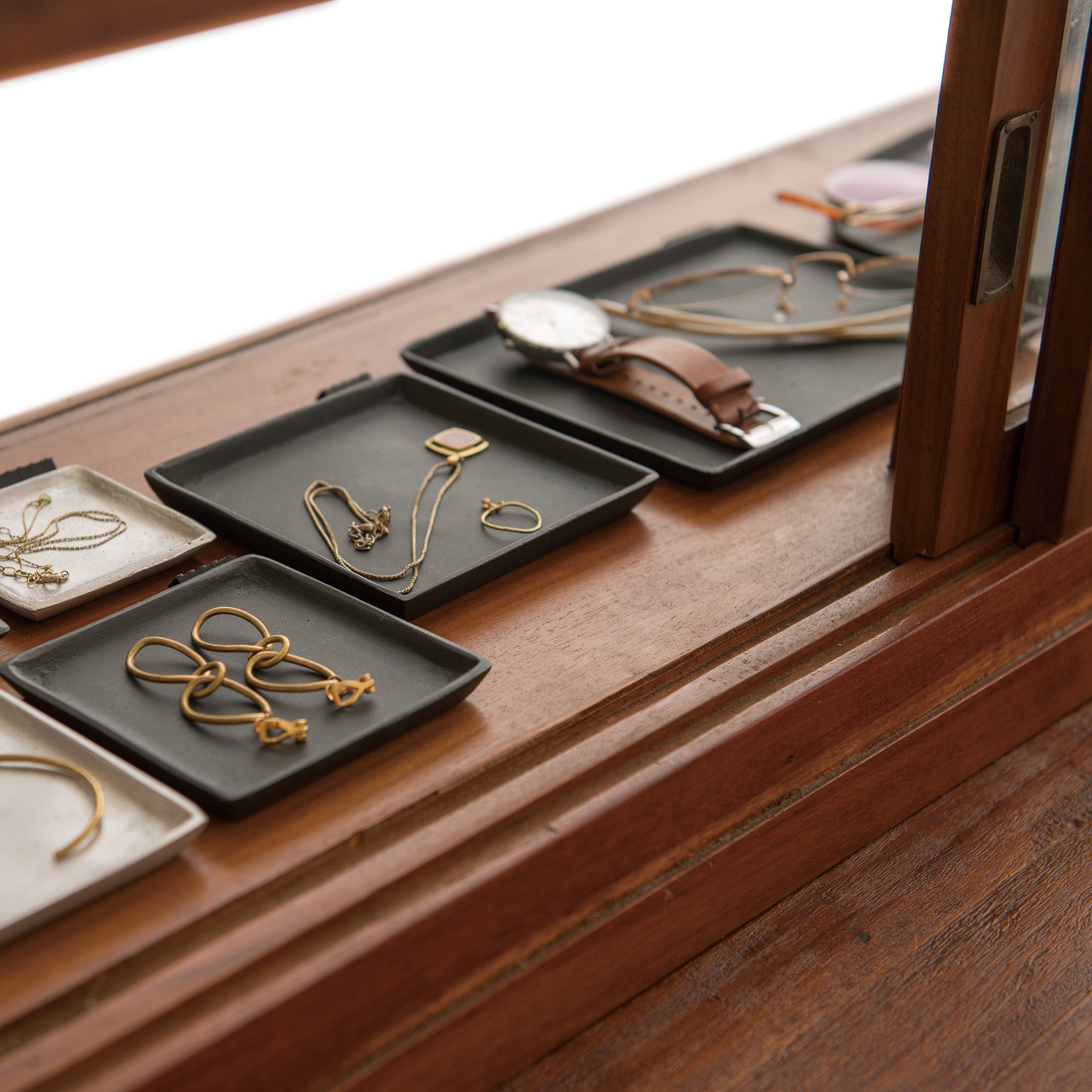 63628 レクタングルプレート ブラック – POSH LIVING CO.,LTD