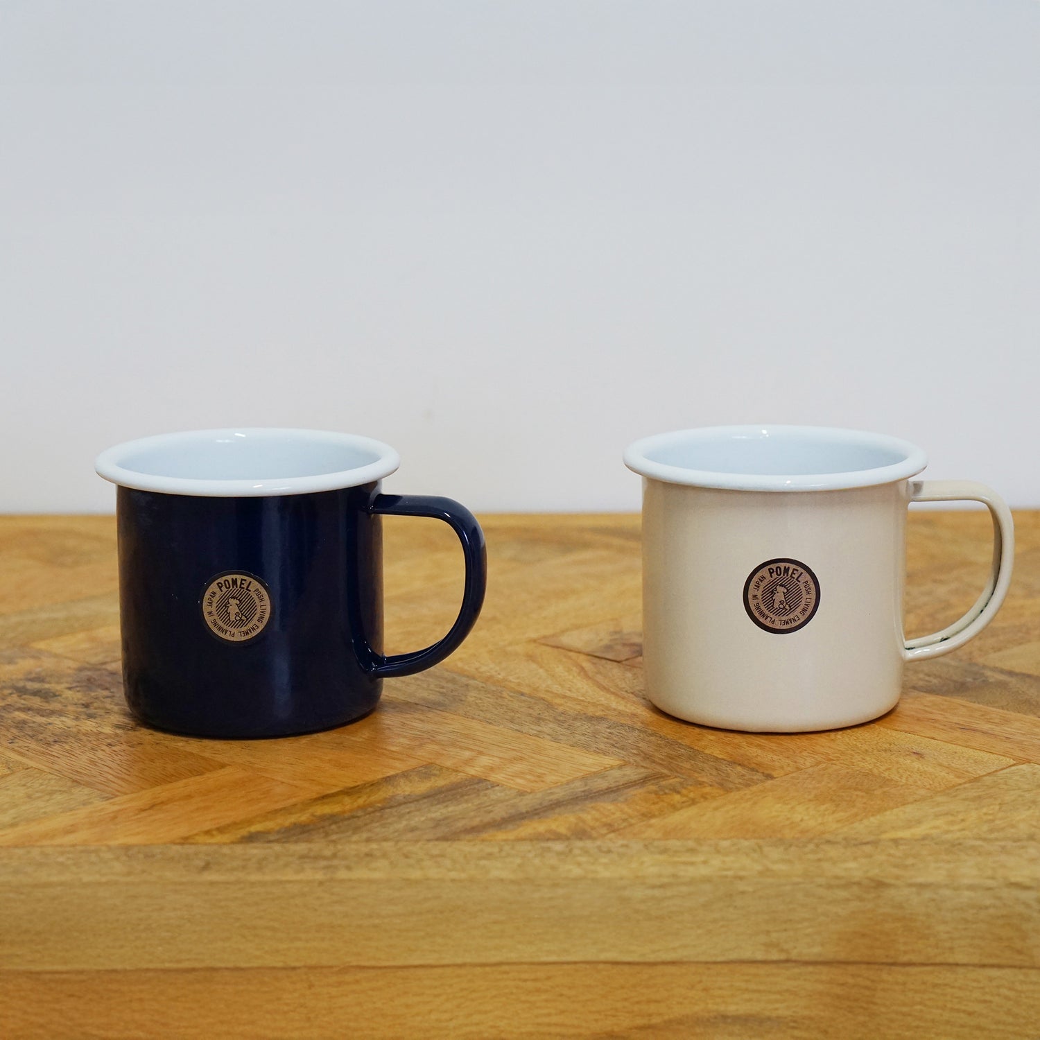 63888 POMEL マグカップL シナモン