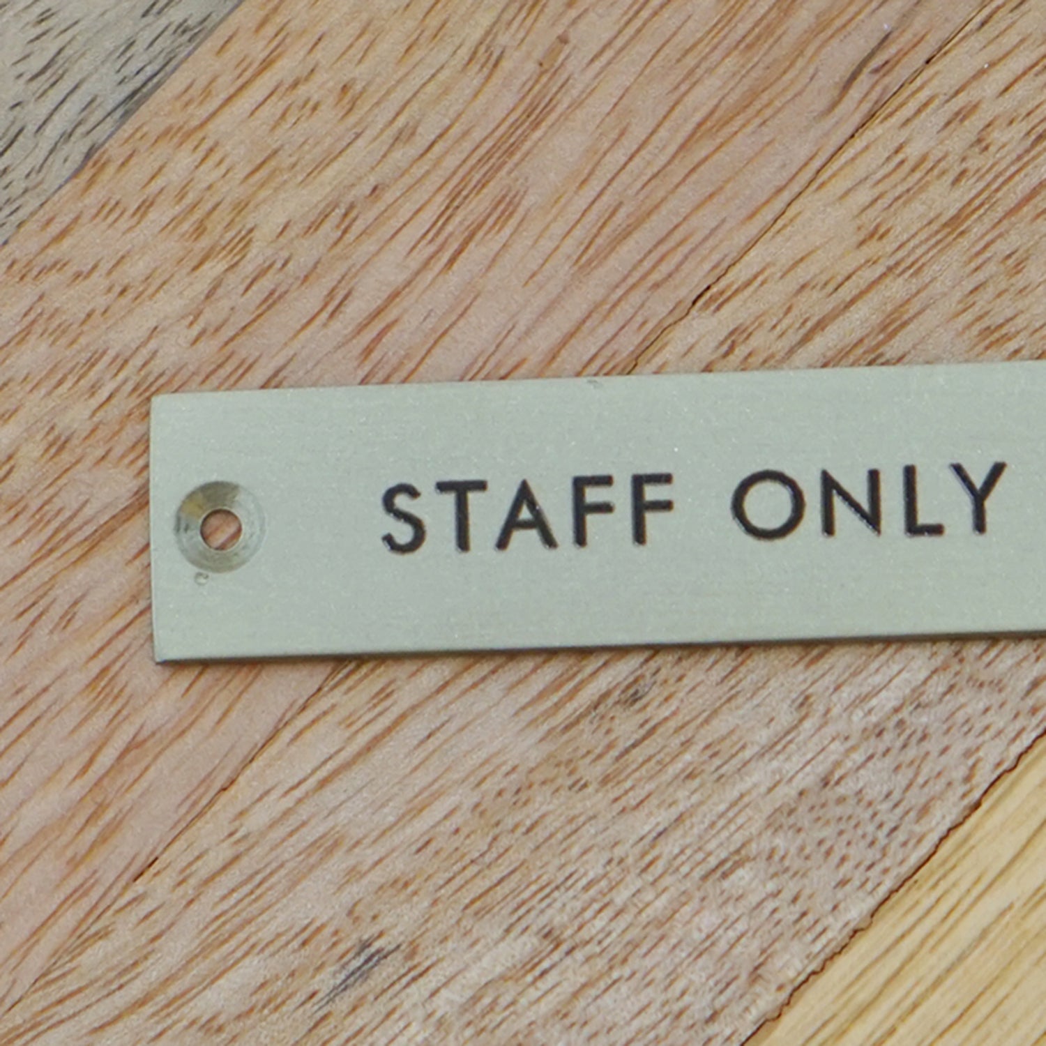 63958 サインプレート STAFF ONLY アンティークゴールド