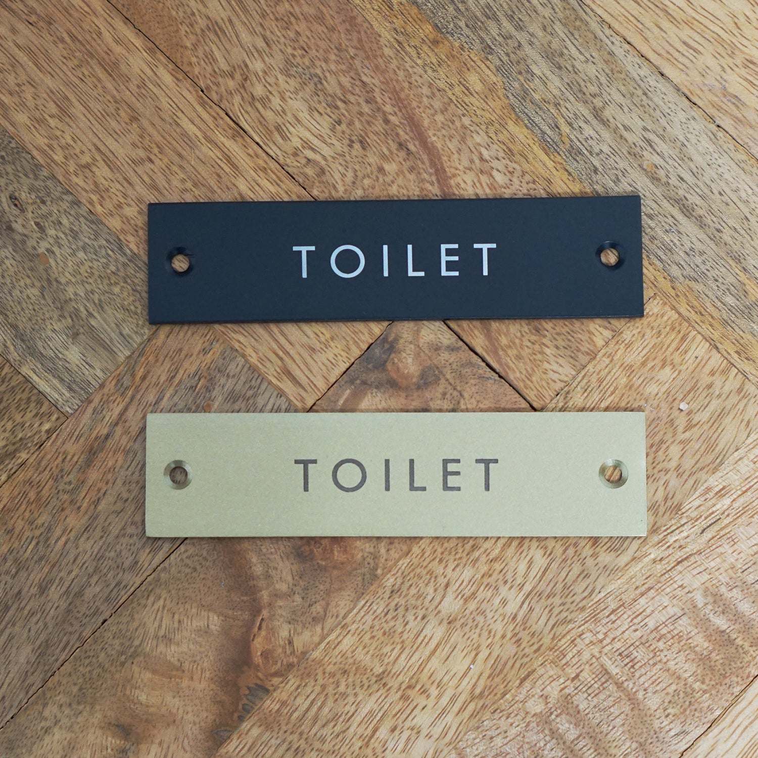 64022 サインプレート TOILET ブラック