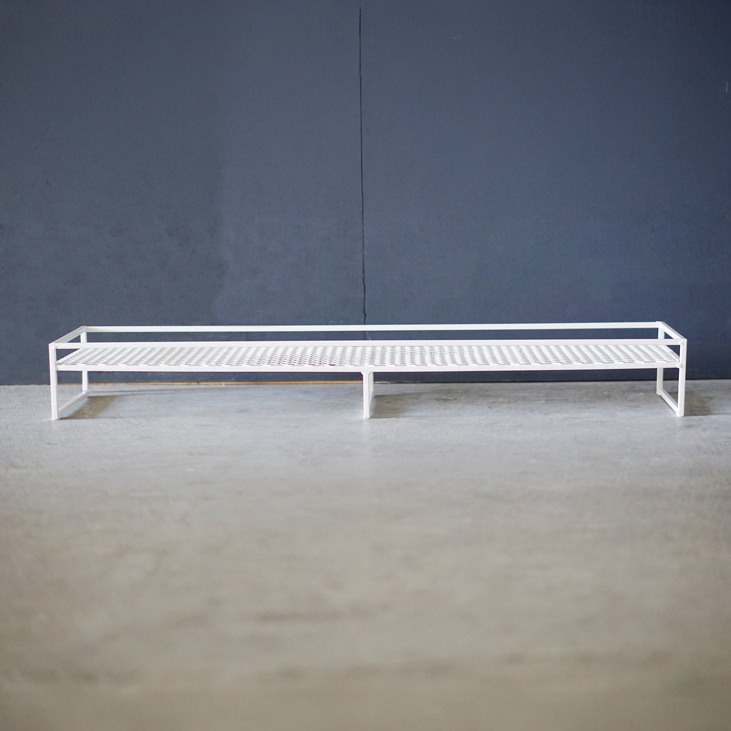 64137 プランツスタンド レクト ホワイト