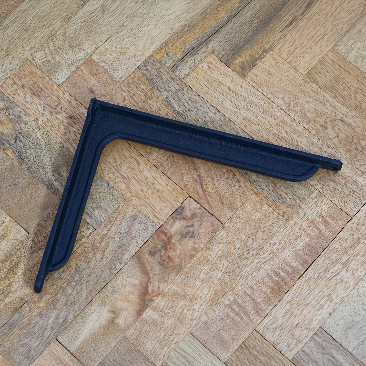 64147 ブラケットL　ブラック