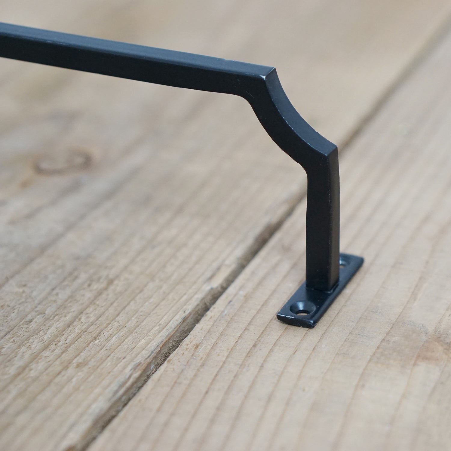 64162 タオルハンガー ブラック